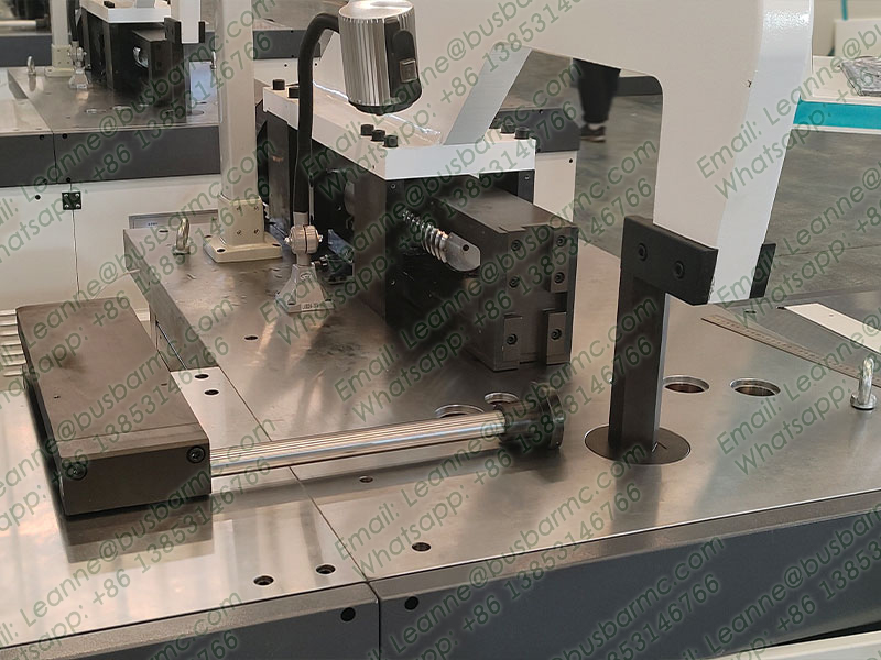 The Role of Advanced CNC قضبان التوصيل Processing Technology in Modern Power Distribution Systems